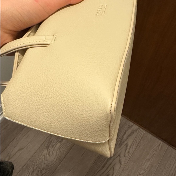 Freja Mini Chrystie Bag in Oat - Picture 16 of 16